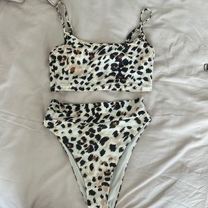 Bathing suit